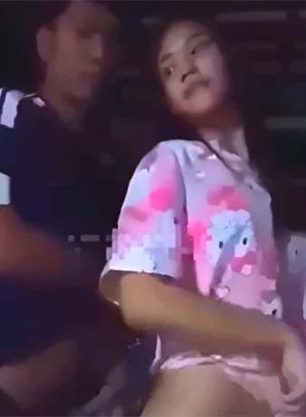 Bokep Indo | Minta Uang Jajan Malah di Suruh Layani Oom