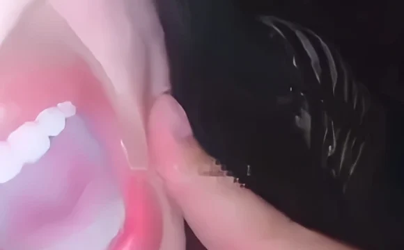 Bokep Indo | Bangunin Adek Suruh Minum Vitamin