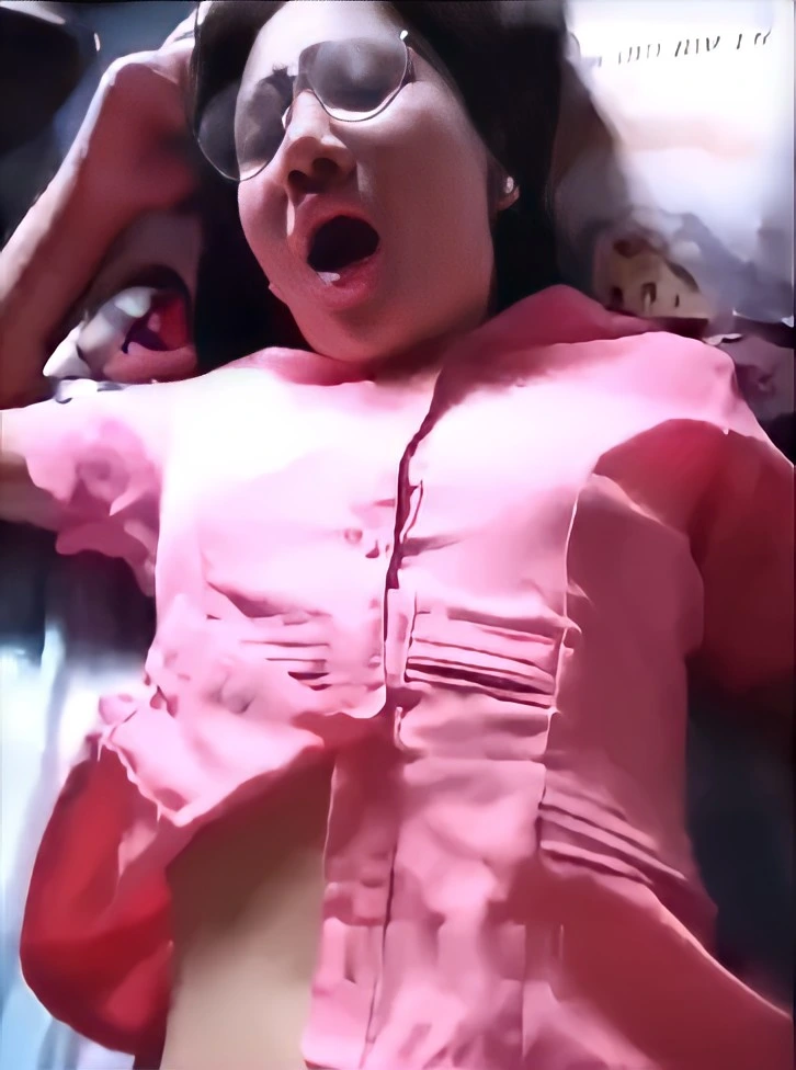 Bokep Indo | Main Cepat Sama Adek Mumpung Rumah Sepi