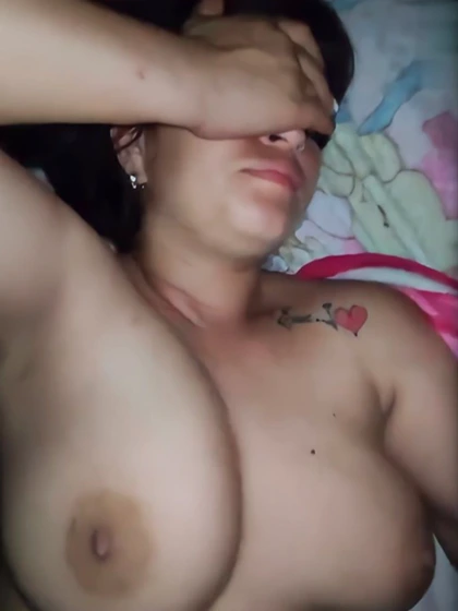 Ewee Bude Toket Gede Memek Tembem